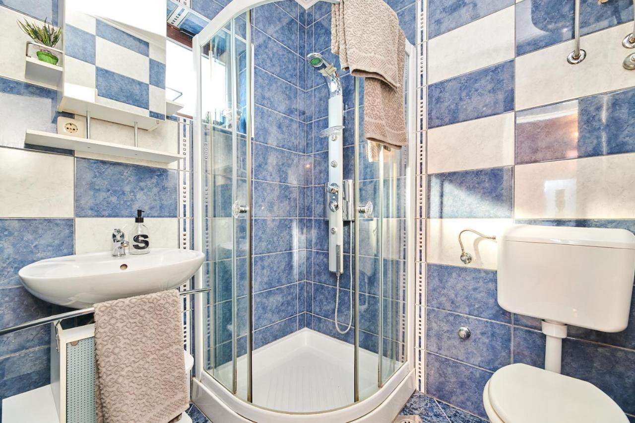 Noa Apartment
